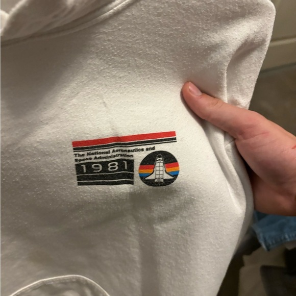 Neon Riot United States 1981 NASA White Graphic Print Hoodie Medium Comfy Pocket - Picture 2 of 12